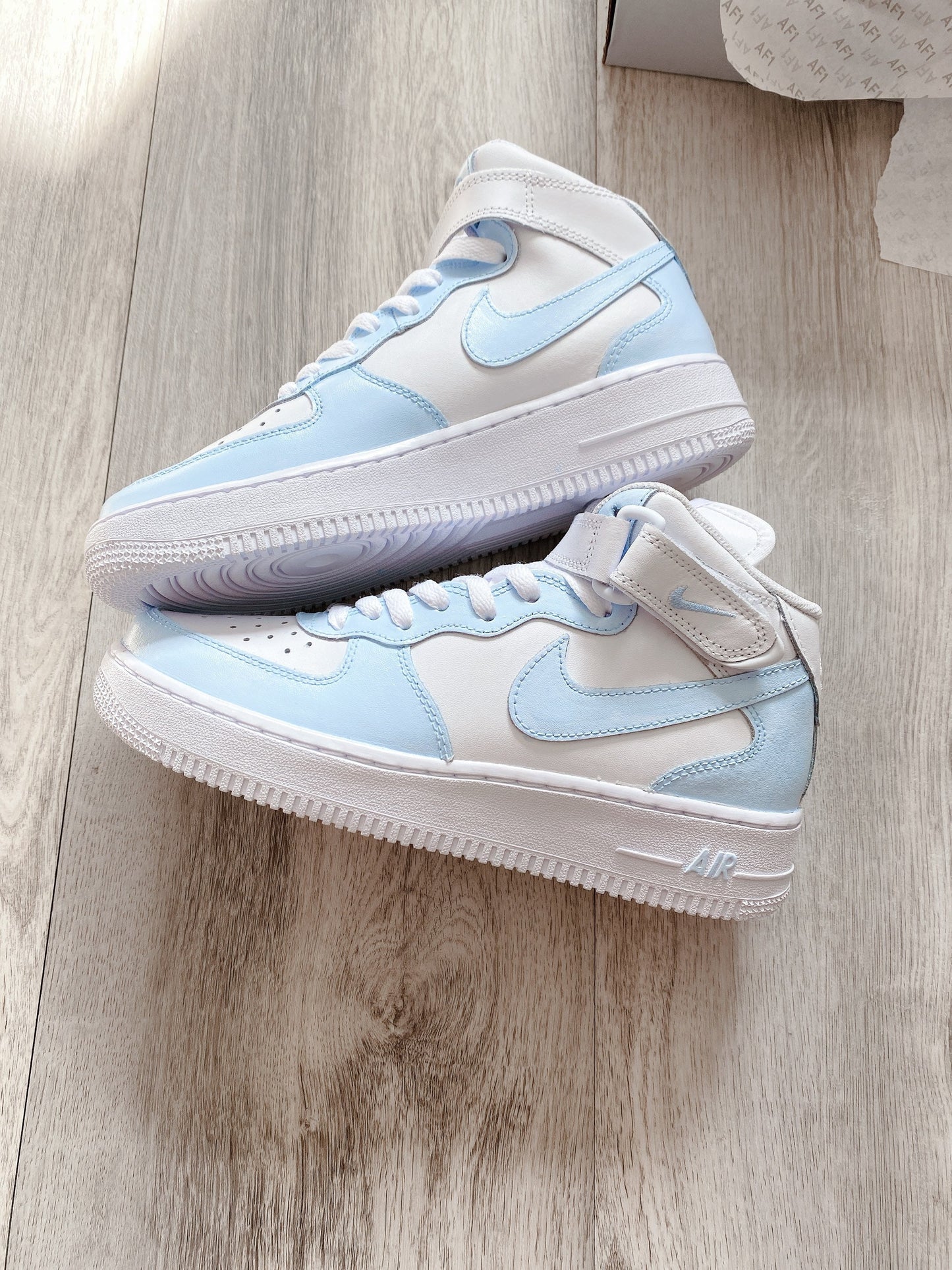 Custom Nike Air Force 1 mid baby blue